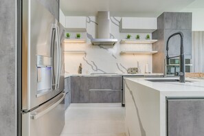 Fridge, microwave, oven, dishwasher