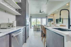 Fridge, microwave, oven, dishwasher