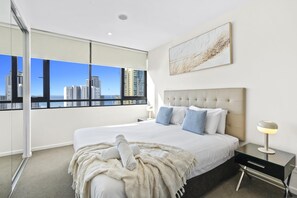 2 bedrooms, in-room safe, iron/ironing board, free WiFi - Comfy 2 Bedroom Unit in Surfers Paradise - Q Stay (Surfers Paradise)