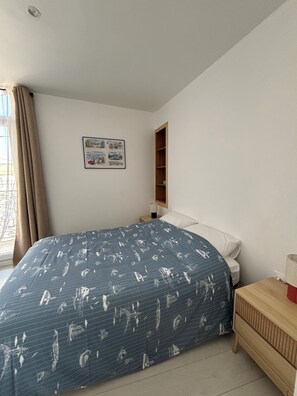 2 bedrooms, free WiFi, bed sheets - House 5p - 5mn beaches - Private courtyard - Air conditioning - 2 bedrooms (Frontignan)