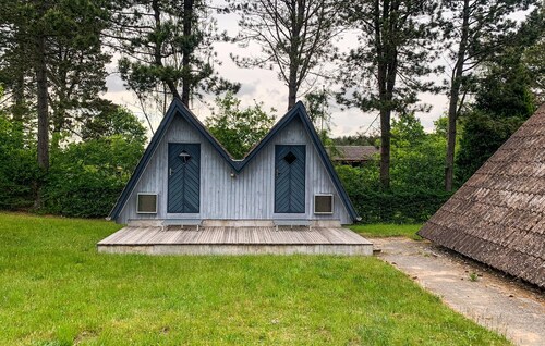 5 bedroom nice home in Ebeltoft