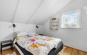 4 bedrooms, free WiFi