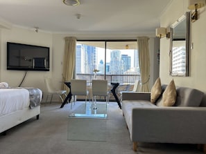 1 chambre, bureau, Wi-Fi, draps fournis