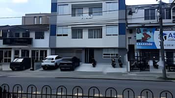 Family Apartment | Exterior