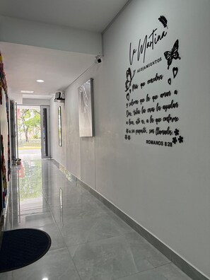 Basic Apartment | Lobby - ALOJAMIENTOS LA MARTIN (Cali)
