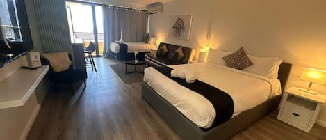 1 habitación, escritorio, wifi y ropa de cama