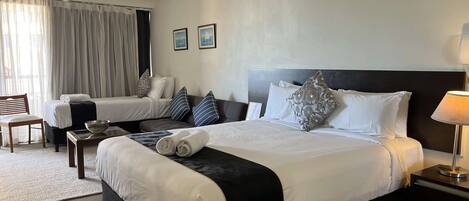 1 chambre, bureau, Wi-Fi, draps fournis