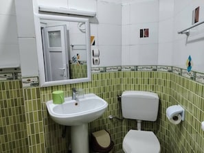 Phòng tắm