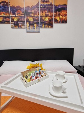 2 chambres, coffres-forts dans les chambres, bureau