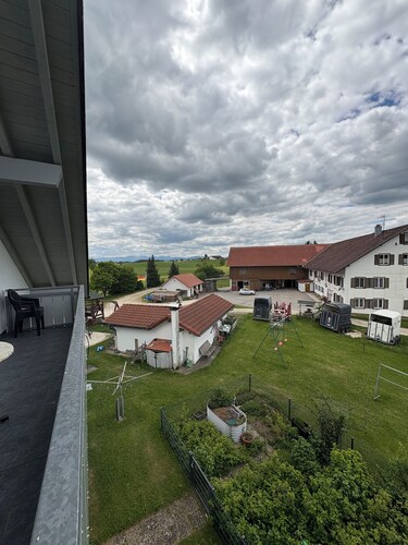 Vacations on the horse farm with the best mountain views