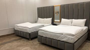 Deluxe Double Room | Desk, free WiFi