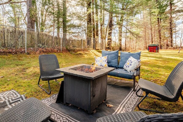 المنطقة المحيطة بالمنشأة