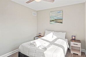 2 bedrooms, desk, iron/ironing board, travel cot