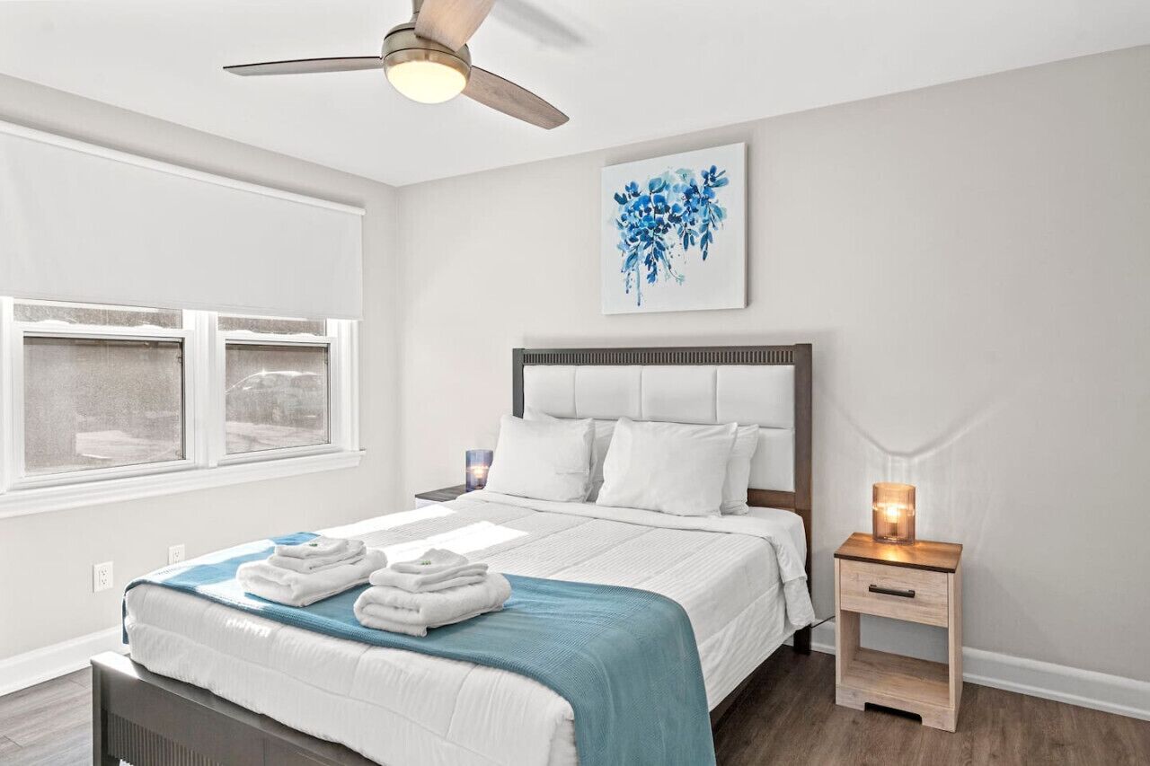 2 bedrooms, desk, iron/ironing board, free WiFi