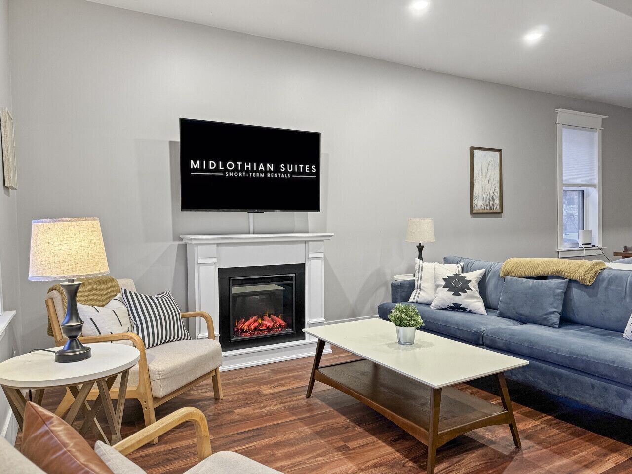 Smart TV, chimenea