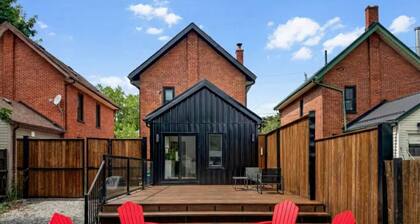 Renovated, near DT, FAST Wi-Fi, free parking | TS