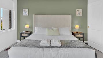 3 habitaciones, escritorio, cuna de viaje y wifi gratis