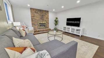 Smart TV, fireplace, offices