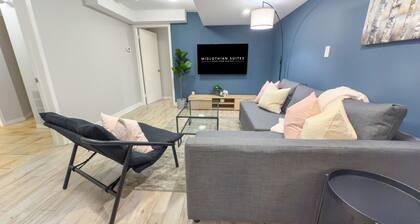 Downtown, 2 Bedroom, Parking | TJS3