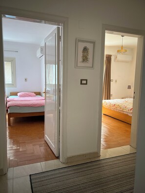 2 soverom, strykejern/-brett, wi-fi og sengetøy