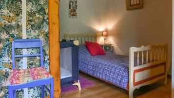 1 chambre, Wi-Fi gratuit, draps fournis