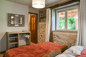 1 habitación, wifi gratis y ropa de cama 