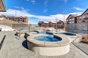 Pool - Walk onto Deer Valley gondola in 8 min & heated indoor parking (Park City)