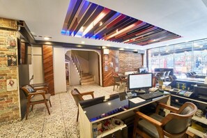 Lobby - Istanbul Best Sirkeci Hotel and Spa (Istanbul)