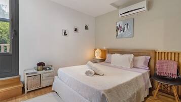 1 bedroom, free WiFi, bed sheets