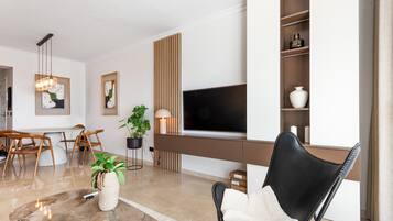 Fernseher