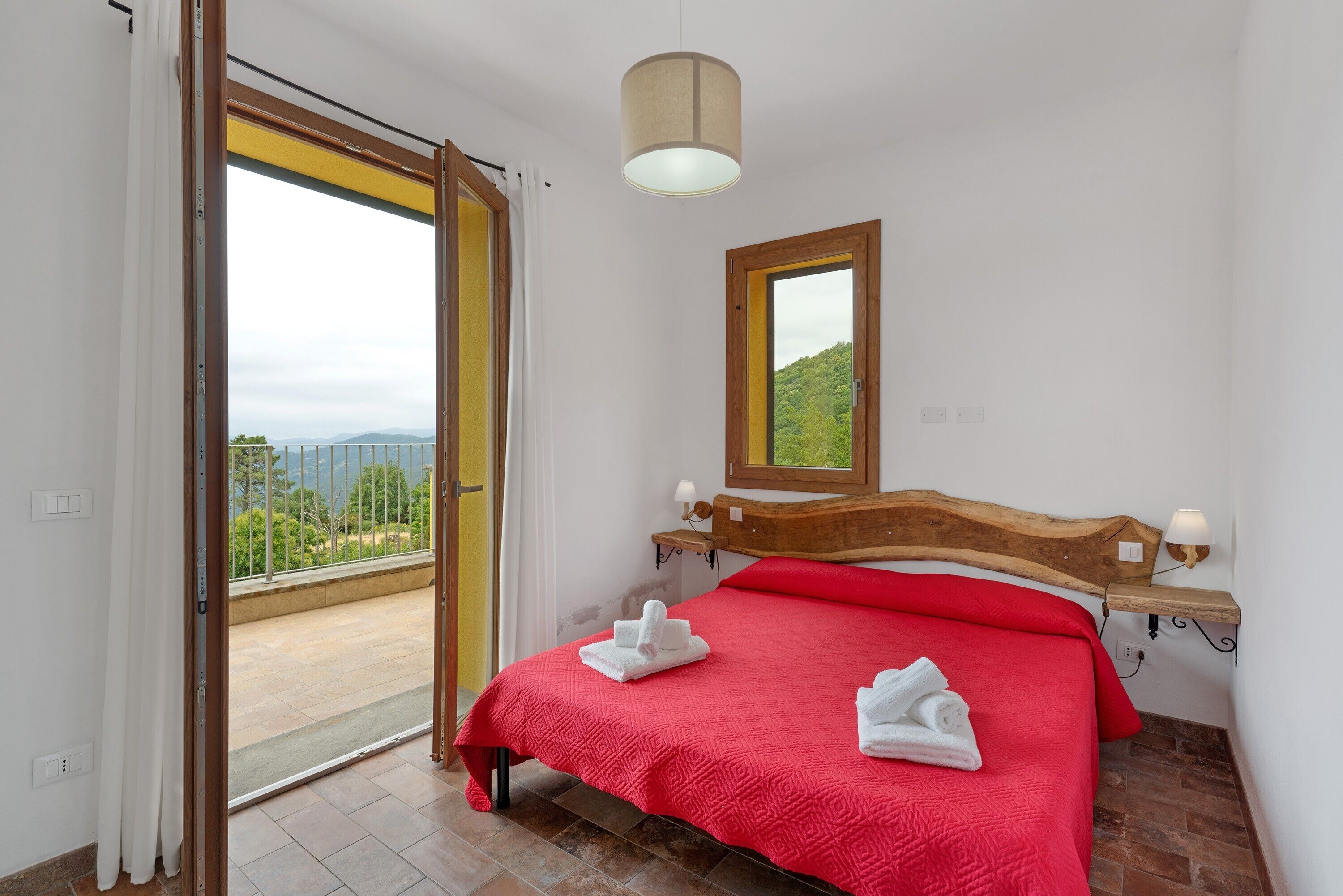 2 makuuhuonetta, ilmainen Wi-Fi, vuodevaatteet