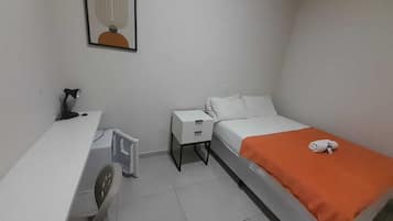Economy Room | Desk, laptop workspace, free WiFi, bed sheets