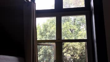 Standard Shared Dormitory, Mixed Dorm | In-room safe, blackout drapes, iron/ironing board, free WiFi