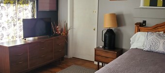 Charming 1-bedroom apt Buffalo WY, on creek, AC,  WiFi, & 1 block from downtown.