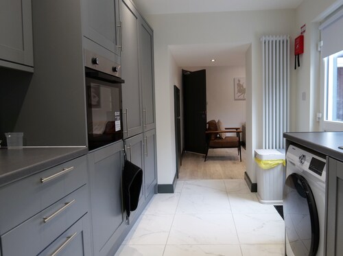 Derry City, Northern Ireland - Waterside Rooms (Room 2)