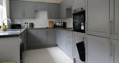 Derry City, Northern Ireland - Waterside Rooms (Room 3)