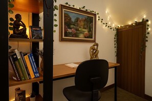Living area - Kambô Guest House (Sao Paulo)