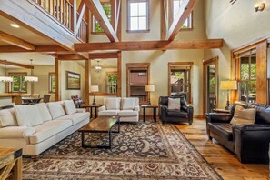 Televisión, chimenea y impresora 