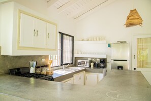 Microwave, oven, coffee/tea maker, toaster