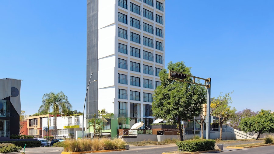 Brada Collection Stays