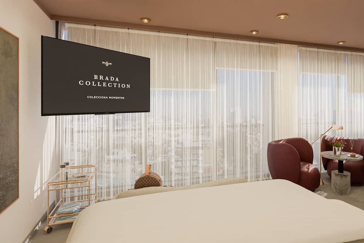 Pillow-top beds, minibar, in-room safe, blackout curtains