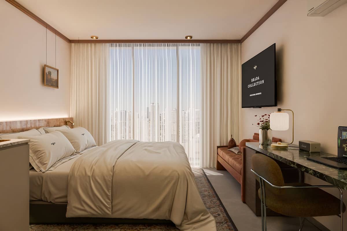 Deluxe Room, City View