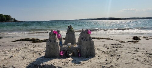 Very private setting but still only 1/3 mile from beach!