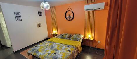 Appart'hĂŽtel Confort, vue ville | Bureau, espace de travail pour ordinateur portable