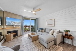 Smart TV, fireplace, DVD player, foosball - *New Listing*- Beautiful renovated unit with ocean views from the balcony! -  D106 (Oceanside)