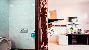 Double Room, Balcony, Hill View | Bathroom