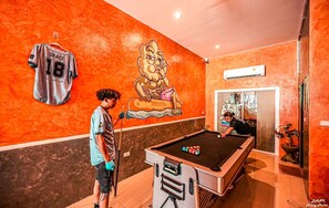 Flat-screen TV - DANK HOTEL 420 Friendly (Patong)