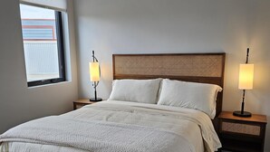 2 bedrooms, WiFi (free), bed sheets - Dog Friendly! The Mayfly Hotel, Unit 1C (Salida)