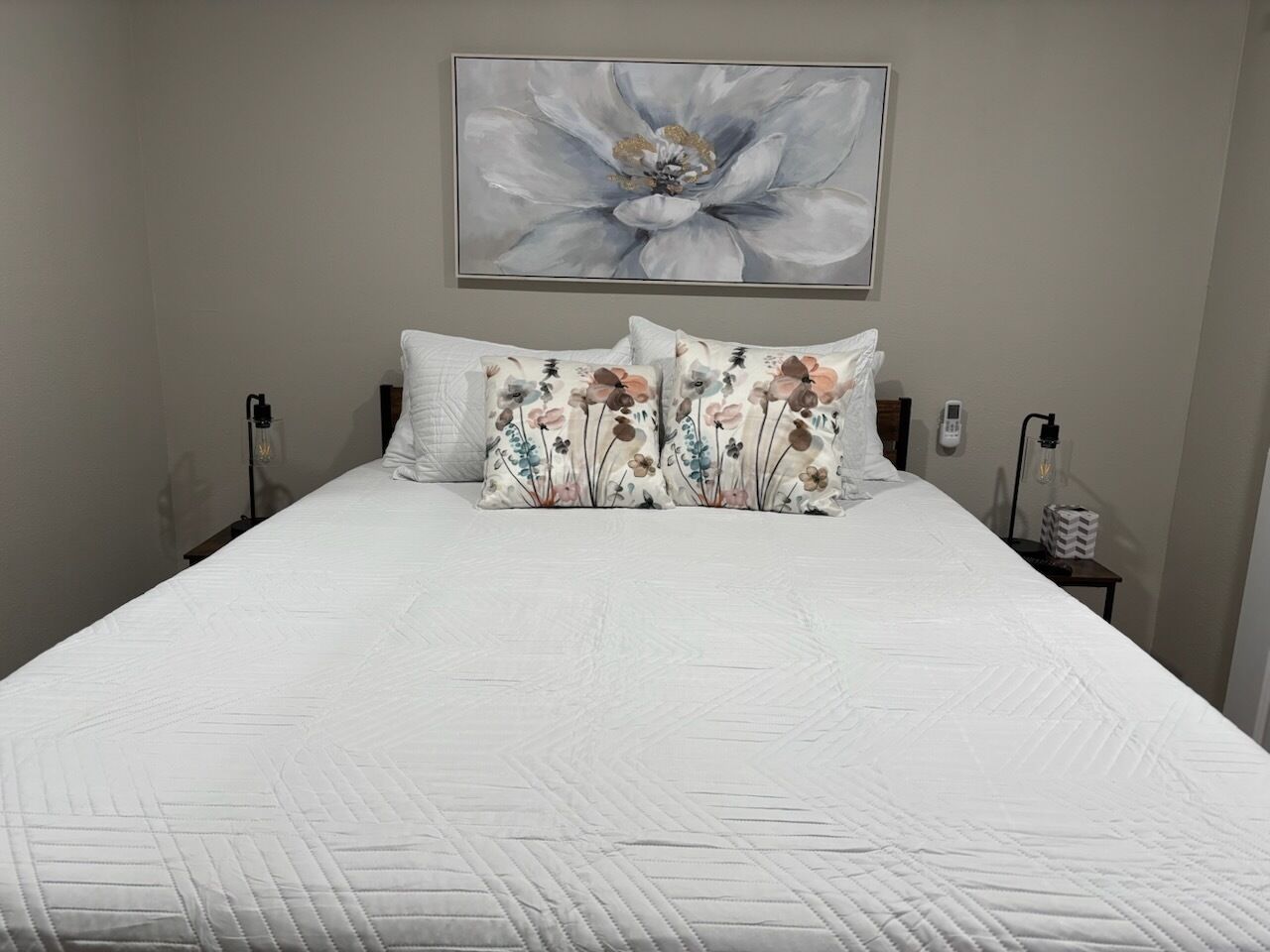 1 多间卧室、旅行婴儿床、WiFi、床单