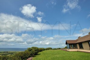 Property grounds - Maharee Lodge, stunning holiday home (County Kerry)